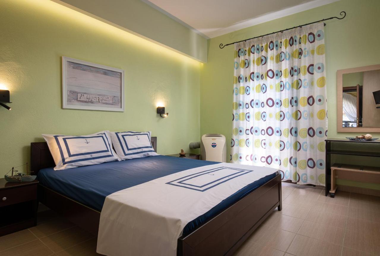 Niriides Hotel Porto Koufo Luaran gambar