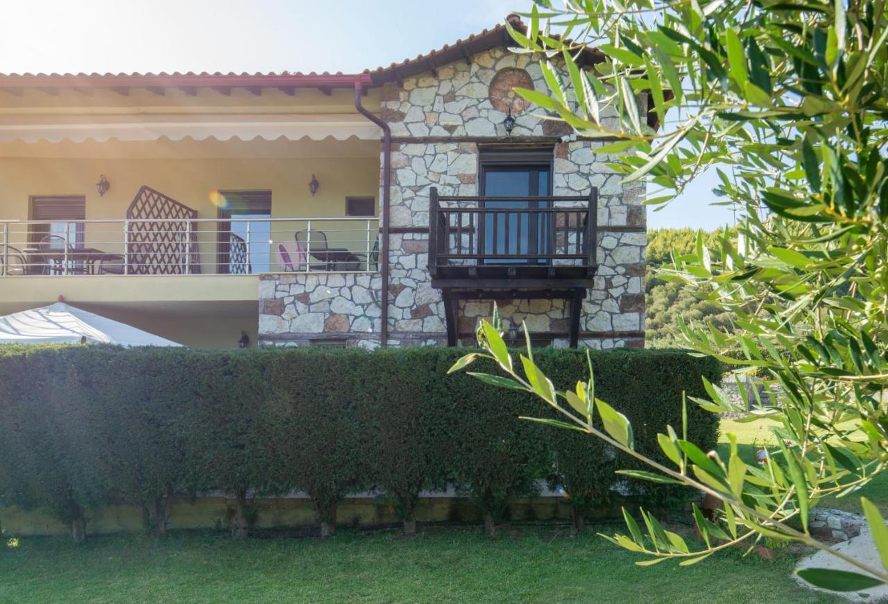 Niriides Hotel Porto Koufo Luaran gambar